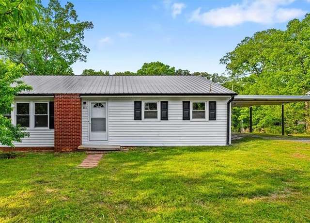 Property at 311 Sharon Ave, Asheboro, NC 27203, 3 beds, 1 bath