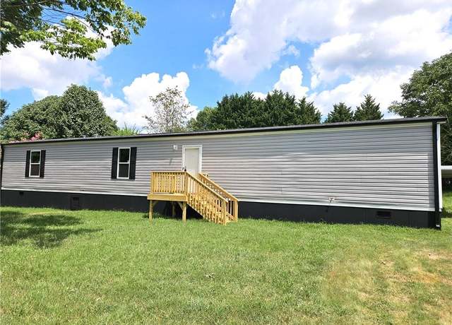 Property at 111 Sheraton Ct, King, NC 27021, 3 beds, 2 baths