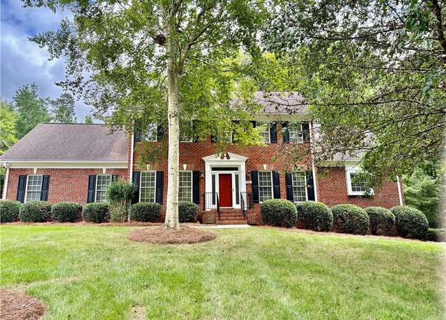 Property at 7500 Henfree Dr, Summerfield, NC 27358, 3 beds, 2.5 baths