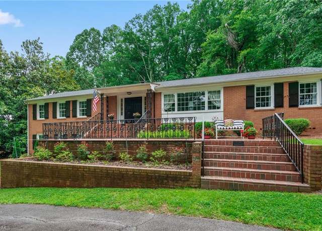 Property at 1413 Westmont Dr, Asheboro, NC 27205, 4 beds, 4 baths