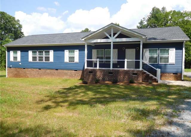 Property at 2875 Motsinger Rd, Winston-salem, NC 27107, 4 beds, 2 baths