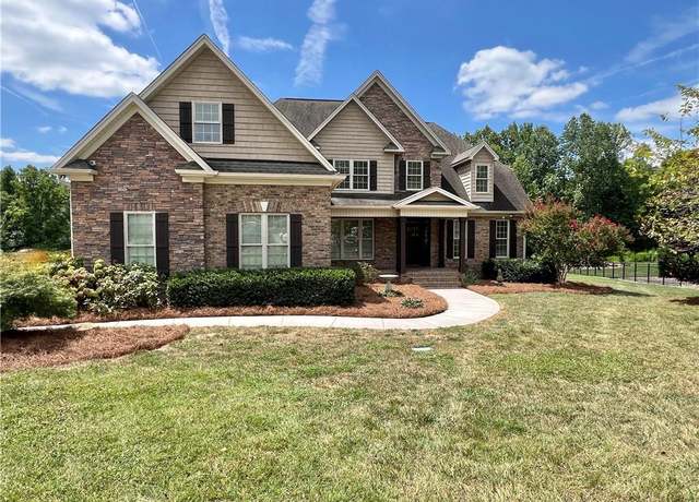 Property at 7291 Henson Forest Dr, Summerfield, NC 27358, 4 beds, 4 baths
