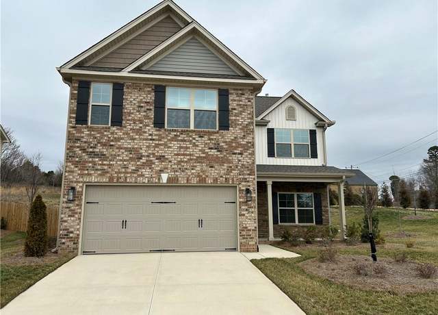 Property at 2908 Flat Rock Dr #1, Winston-salem, NC 27127, 4 beds, 2.5 baths