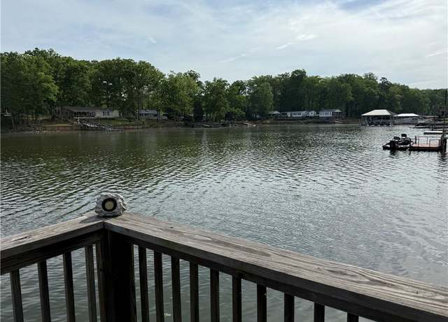 Property at 1240 Riverview Rd, Lexington, NC 27292, 2 beds, 1 bath