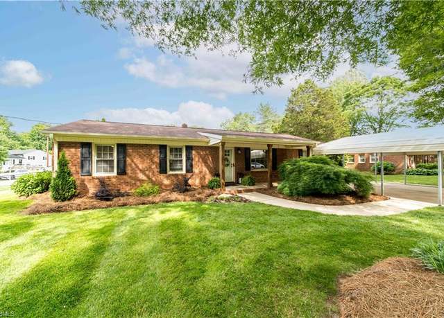 Property at 795 Morris Rd, Winston-salem, NC 27101, 3 beds, 2.5 baths