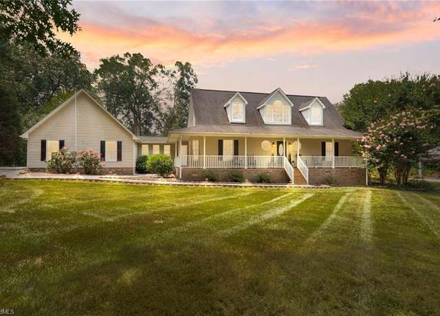Property at 2224 Brower Mill Rd, Seagrove, NC 27341, 3 beds, 2.5 baths