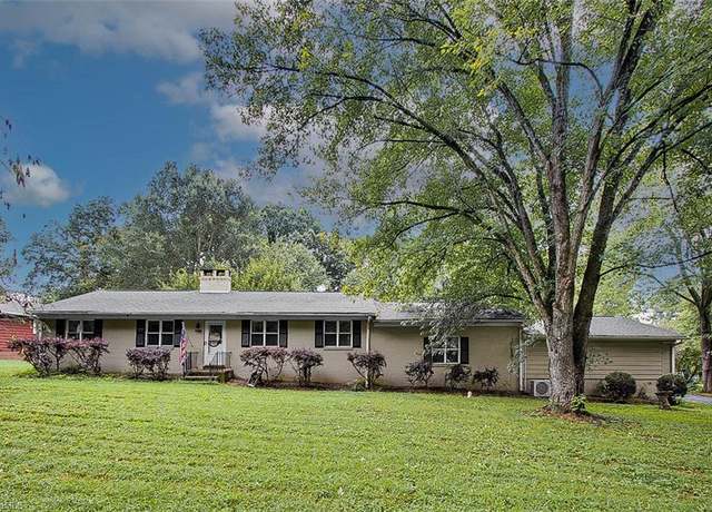 Property at 6148 Arden Dr, Clemmons, NC 27012, 3 beds, 1.5 baths
