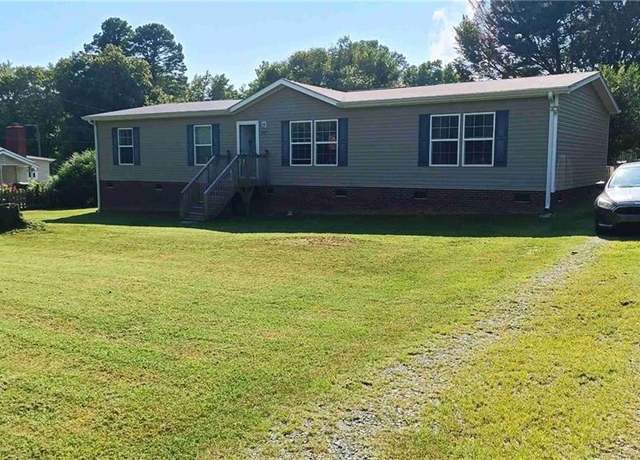 Property at 6463 Georgia Dr, Randleman, NC 27317, 3 beds, 2 baths
