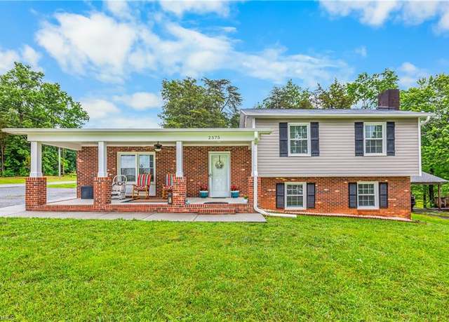Property at 2575 Wood Valley Rd, Winston-salem, NC 27106, 3 beds, 3 baths