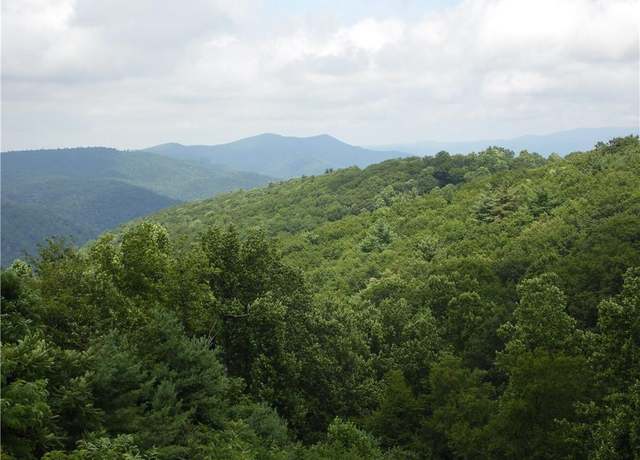Property at 40 Club Villa Dr #500, Roaring Gap, NC 28627, 1 bed, 1 bath