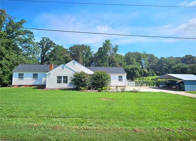 Property at 1943 Old Hollow Rd, Walkertown, NC 27051, 3 beds, 4 baths