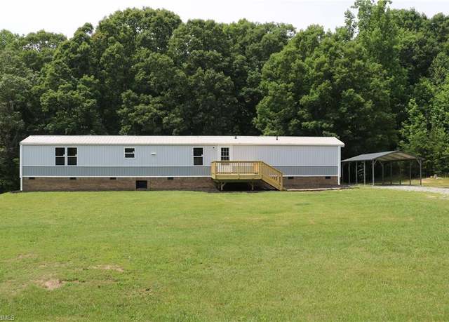 Property at 1197 Giles Rd, Lexington, NC 27295, 3 beds, 2 baths
