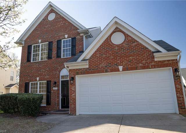 Property at 3825 Parkway Vista Dr, Greensboro, NC 27409, 4 beds, 2.5 baths