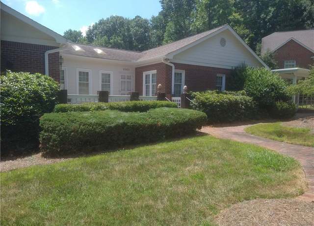 Property at 1001 Nuthatch Ct, High Point, NC 27262, 2 beds, 2 baths