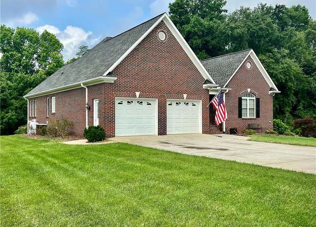 Property at 176 Eva Ln, Lexington, NC 27295, 3 beds, 3 baths