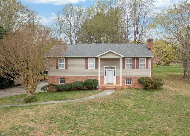 Property at 3084 Friedberg Church Rd, Winston-salem, NC 27127, 2 beds, 3 baths