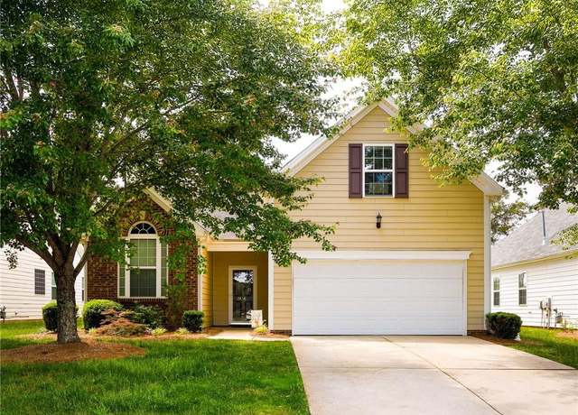 Property at 2464 Birch View Dr, High Point, NC 27265, 3 beds, 2 baths
