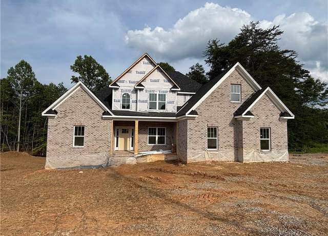 Property at 1644 S Union Grove Rd, Lexington, NC 27295, 3 beds, 3.5 baths
