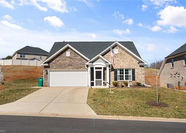 Property at 6235 Kershaw Meadows Rd, Pfafftown, NC 27040, 3 beds, 2.5 baths