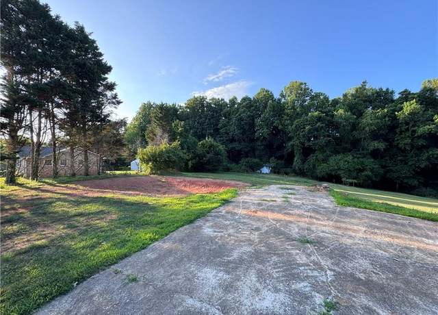 Property at 4320 Eck Rd, Jonesville, NC 28642