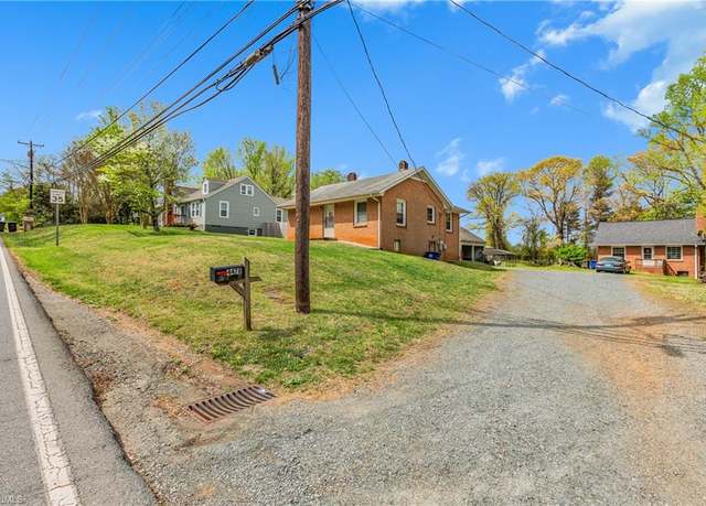 Property at 4478 Ogburn Ave, Winston-salem, NC 27105, 2 beds, 1 bath