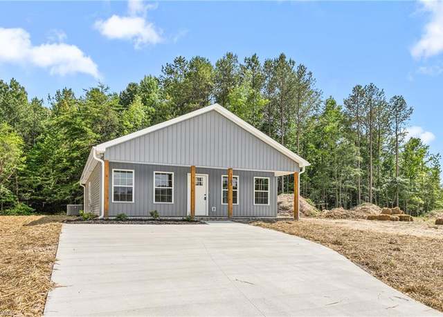 Property at 1103 Sunset Dr, Thomasville, NC 27360, 3 beds, 2 baths