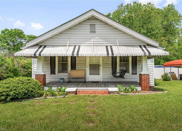 Property at 506 Kirkland St, Greensboro, NC 27406, 3 beds, 1 bath