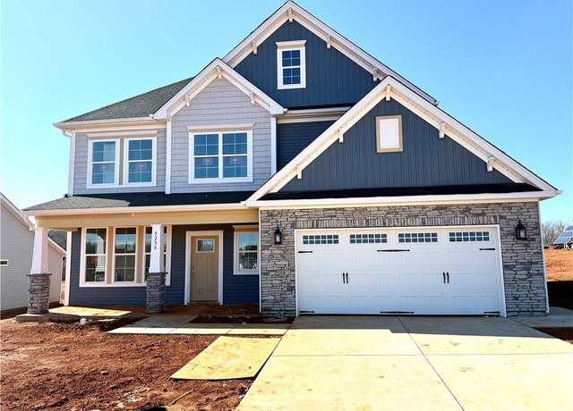 Property at 5236 Spicewood Lake Ln, Winston-salem, NC 27106, 3 beds, 2.5 baths