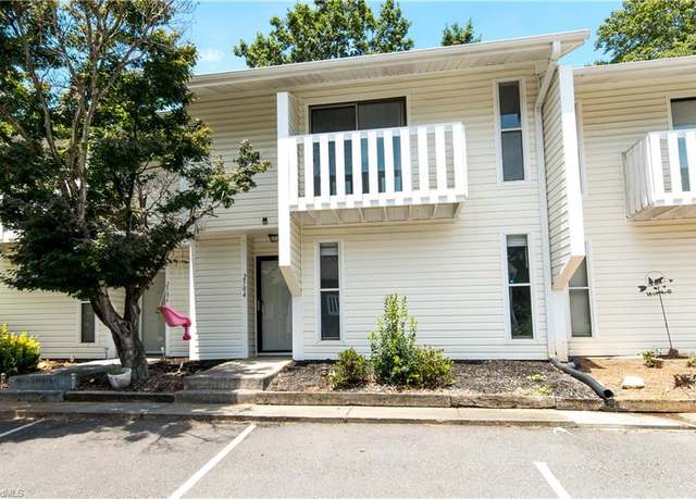 Property at 2504 Tantelon Pl, Winston-salem, NC 27127, 3 beds, 2.5 baths