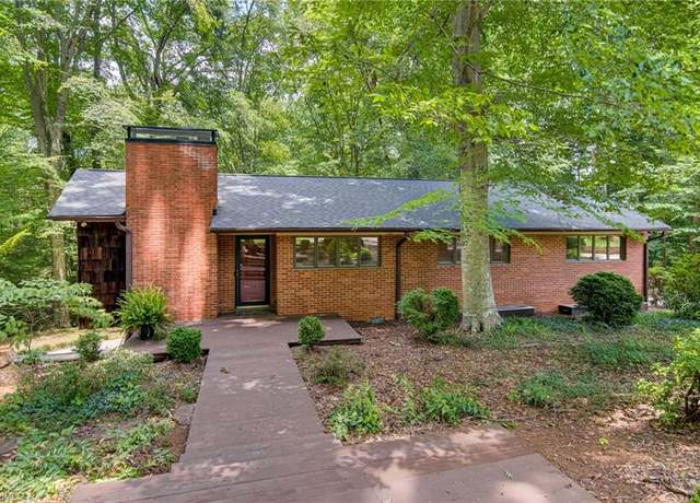 Property at 5900 Arden Dr, Clemmons, NC 27012, 3 beds, 2 baths