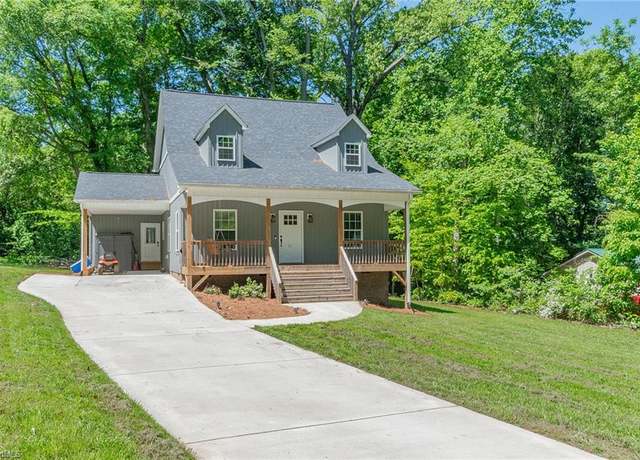 Property at 419 Arbor Dr, Lexington, NC 27292, 3 beds, 2.5 baths