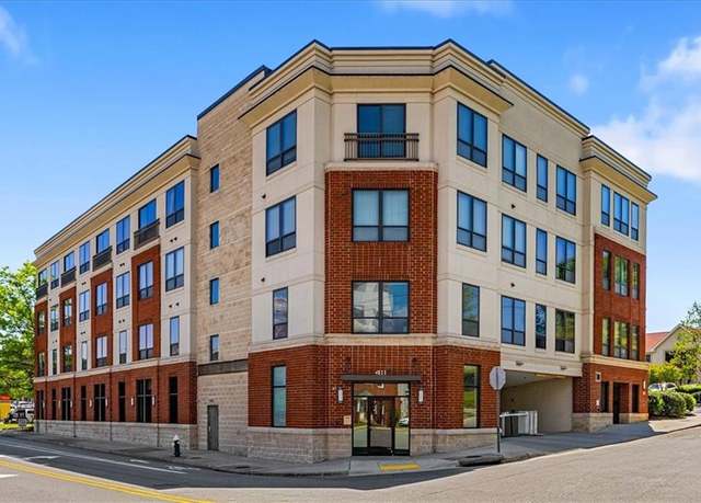 Property at 411 W Washington St #111, Greensboro, NC 27401, 2 beds, 1 bath
