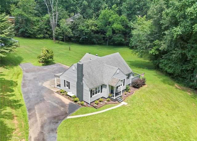 Property at 151 Hill St, Elkin, NC 28621, 2 beds, 2 baths