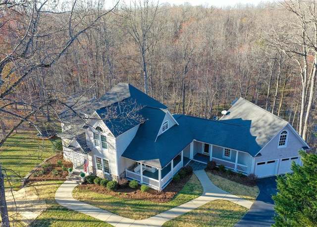 Property at 1555 Black Mountain Rd, Pilot Mountain, NC 27041, 4 beds, 2.5 baths