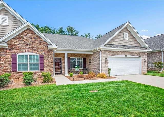 Property at 3725 Copper Ct, High Point, NC 27265, 3 beds, 2 baths