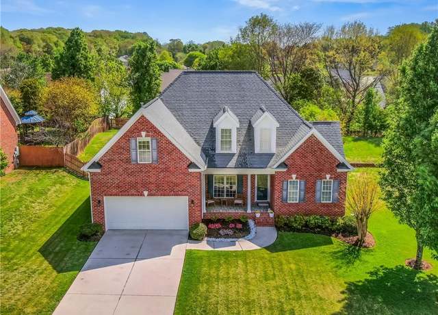 Property at 4048 Payne Rd, High Point, NC 27265, 3 beds, 2.5 baths