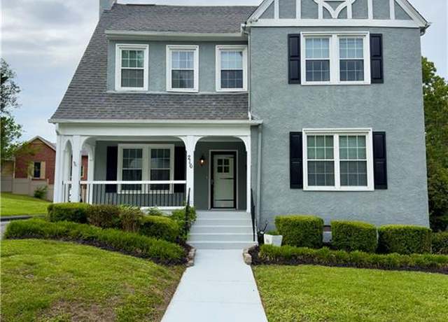 Property at 216 Rawley Ave, Mount Airy, NC 27030, 5 beds, 5.5 baths