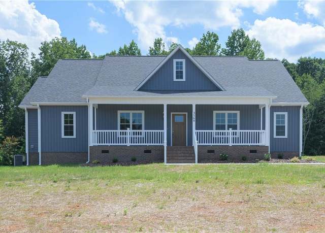 Property at 3168 Fox Glow Trl, Asheboro, NC 27205, 4 beds, 2.5 baths