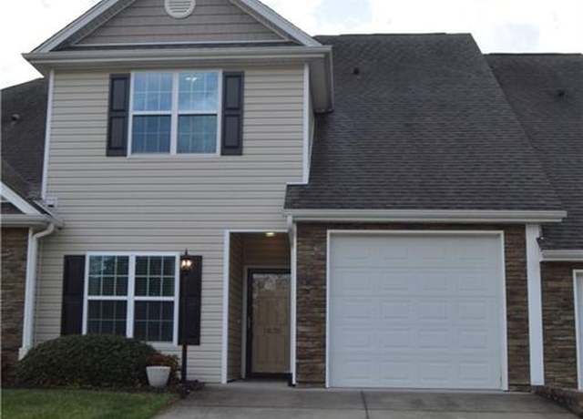 Property at 1676 Preston Woods Dr, Winston-salem, NC 27127, 3 beds, 3 baths