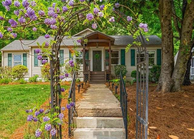 Property at 1140 Kenwood St, Winston-salem, NC 27103, 3 beds, 2 baths