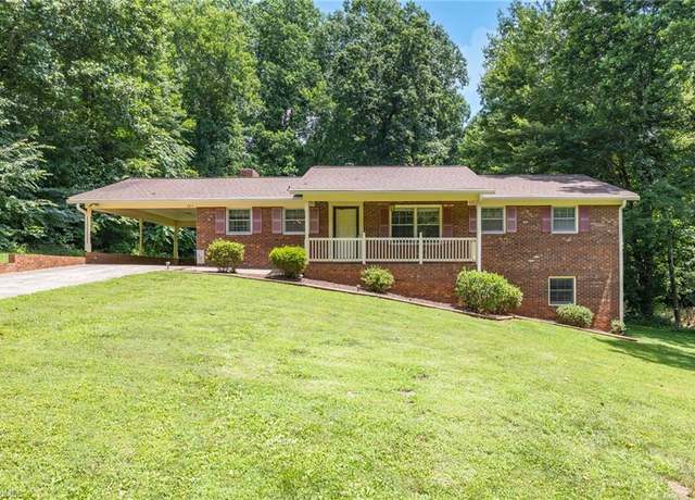 Property at 185 Frontier Dr, Kernersville, NC 27284, 3 beds, 2 baths