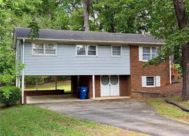 Property at 3106 Belva Ct, Archdale, NC 27263, 3 beds, 2 baths