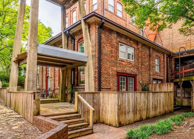 Property at 801 W Mcgee St #2, Greensboro, NC 27401, 1 bed, 1 bath