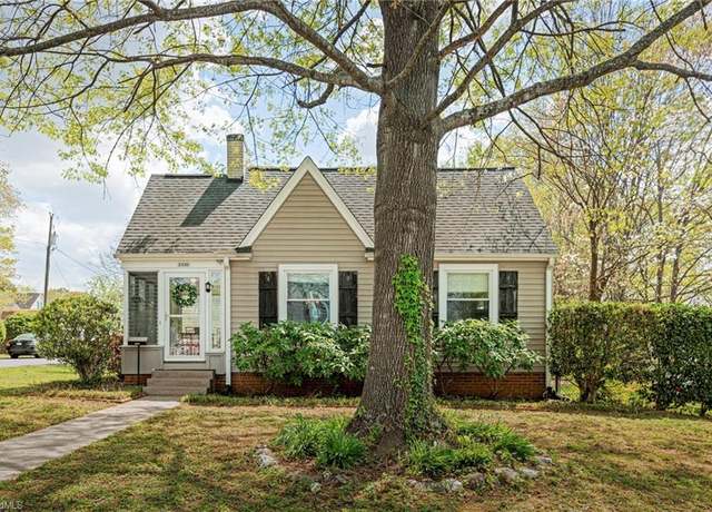 Property at 2400 Walker Ave, Winston-salem, NC 27103, 3 beds, 2 baths