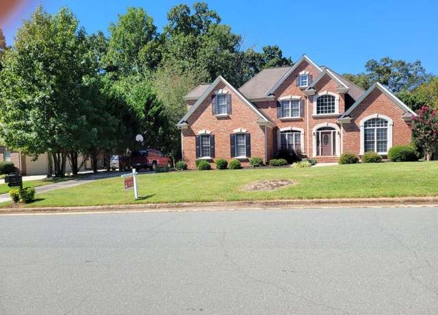 Property at 6710 Breeze Pointe Dr, Whitsett, NC 27377, 4 beds, 3.5 baths