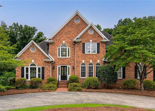 Property at 3726 Brownstone Ln, Winston-salem, NC 27106, 5 beds, 4.5 baths