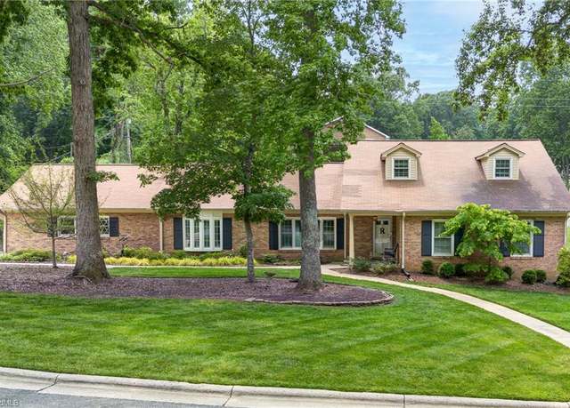 Property at 1317 Longcreek Dr, High Point, NC 27262, 7 beds, 5 baths