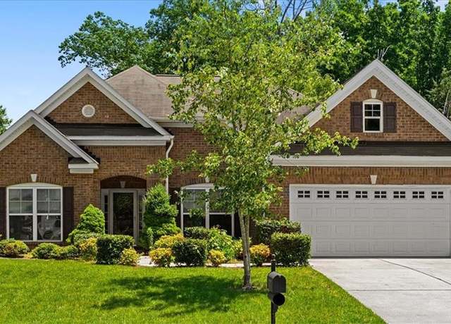 Property at 2230 Dunning Ct, High Point, NC 27265, 4 beds, 3 baths