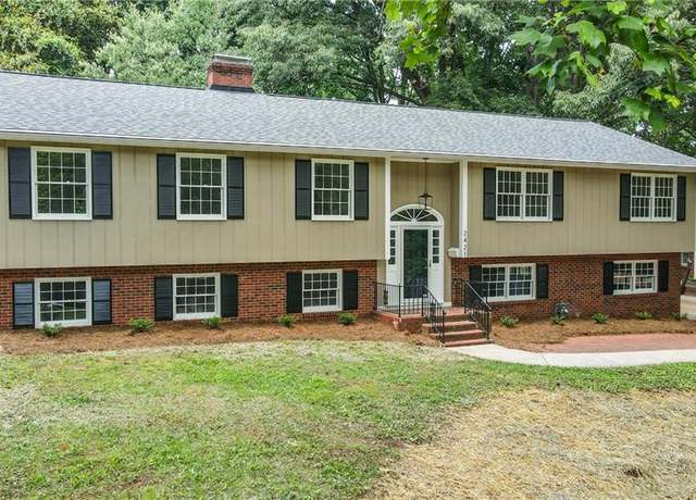 Property at 2421 Merrimont Dr, Winston-salem, NC 27106, 4 beds, 3 baths