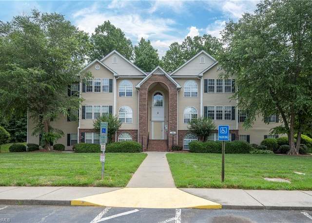 Property at 224 Ivy Glen Ct, Winston-salem, NC 27127, 2 beds, 2 baths